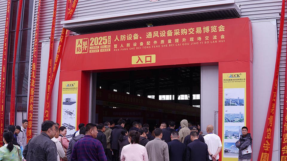激光切割機(jī)價(jià)格、激光切管機(jī)、激光切割機(jī)廠(chǎng)家
